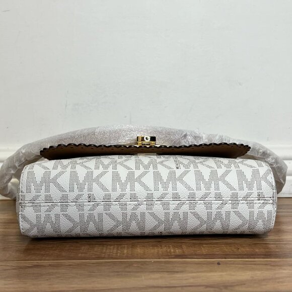 🤎Michael Kors Coated Canvas Shoulder or Crossbody Purse🤎 - Picture 6 of 17